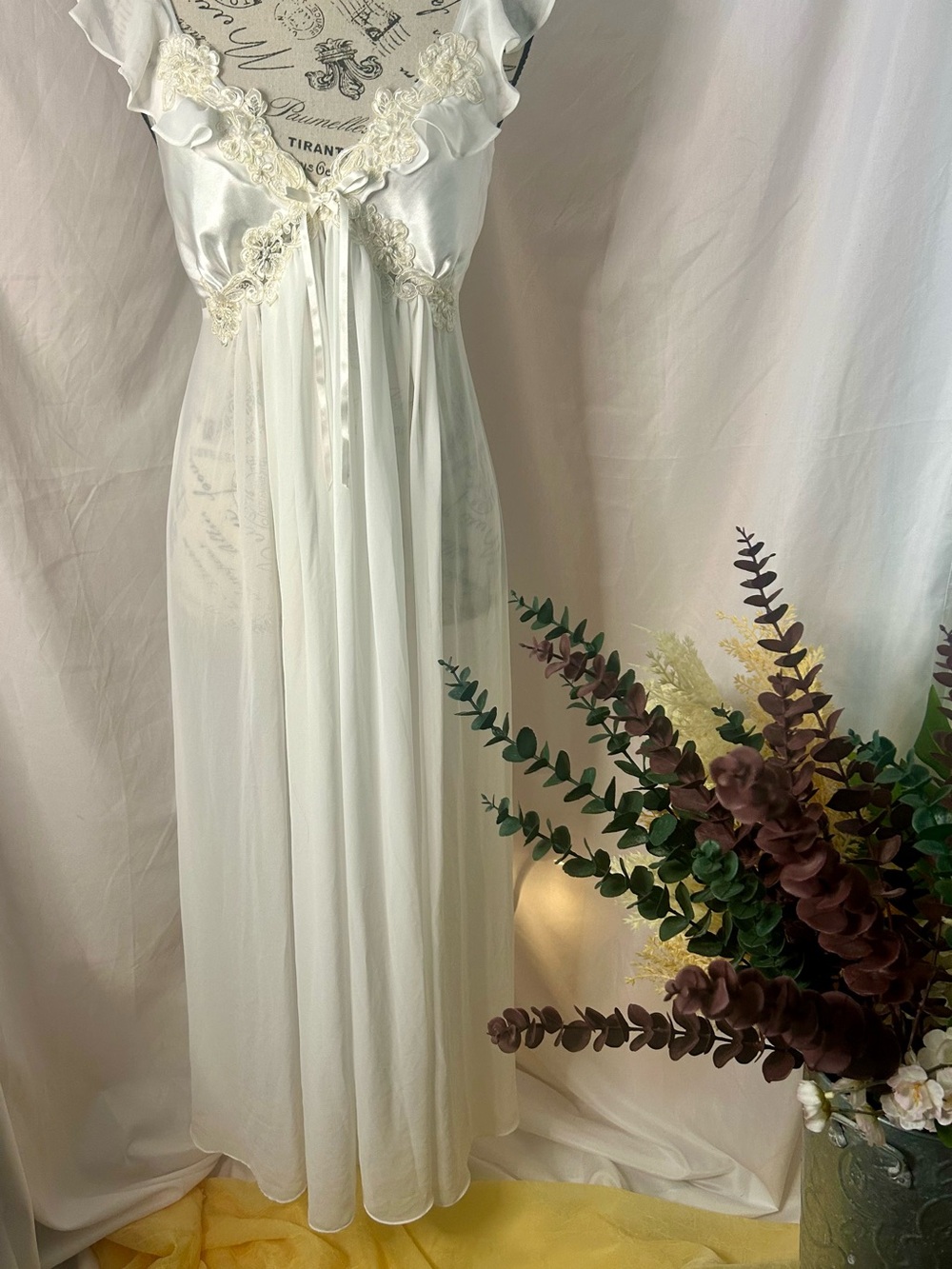 Whimsical Fairy Vintage lacy Y2K Quiey luxury Ivory Lace-Trim Long Nightgown
